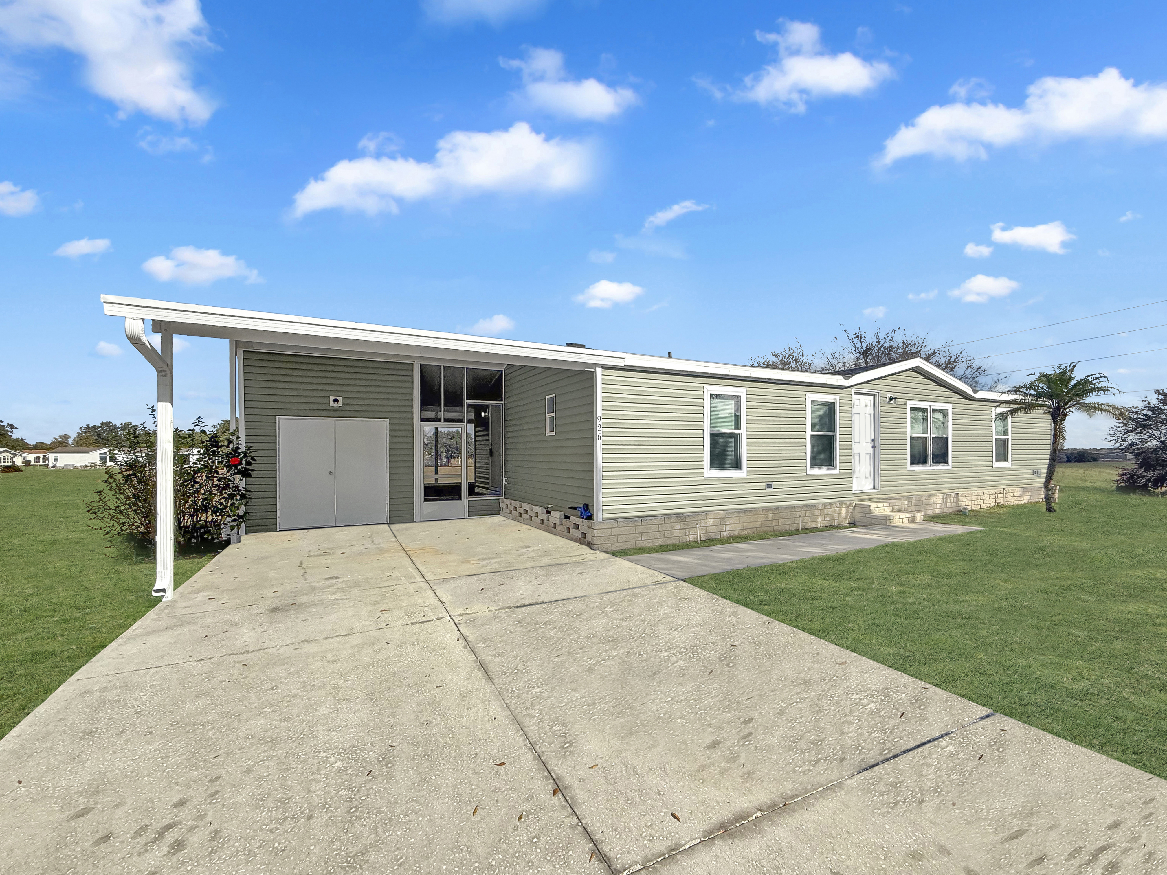 Featured Mobile Home - 926 Ridgeway Blvd S